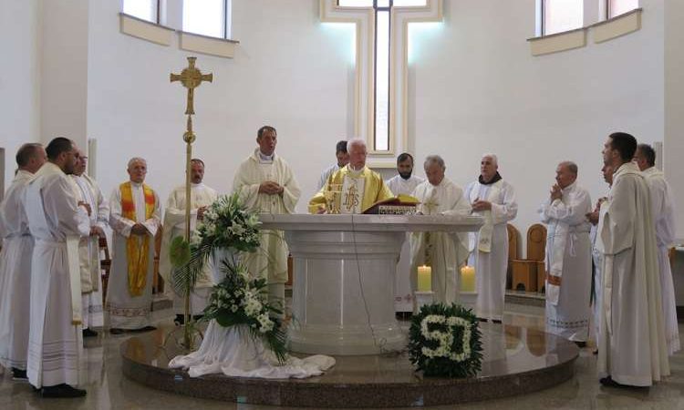 Zlatna misa don Marinka Ivankovića 2019