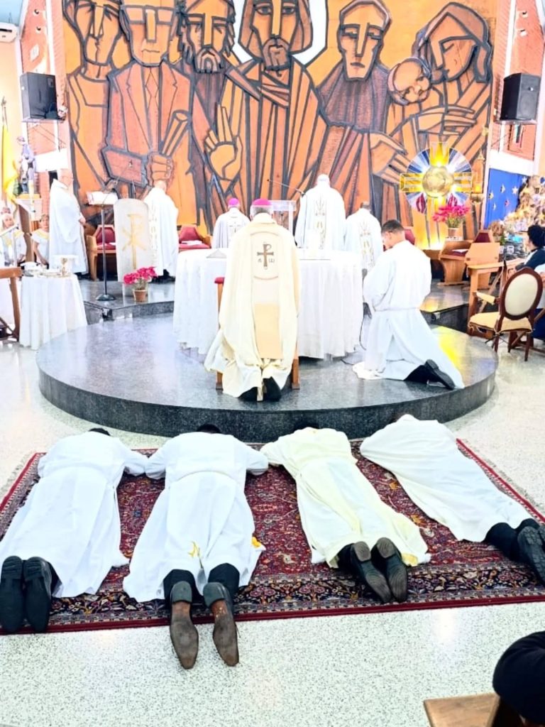 Tomislav Puškarić đakonsko ređenje